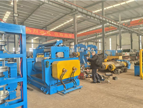 最新の企業ニュース トルコの顧客は,タイヤ再配備機器を検査するために工場を訪れました.