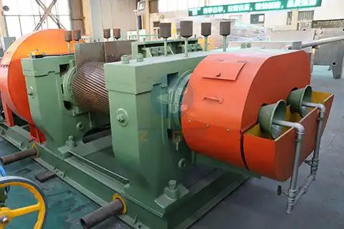購入 110kwゴムクラッシャー 廃棄タイヤリサイクル 生産 PLC制御付きゴム粉末 online manufacture