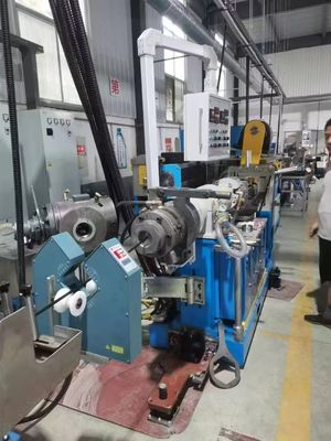 よい価格 XJW-90ゴムエクストルーダーとゴムホース製造機器のための熱気 vulkanisationボックス オンライン