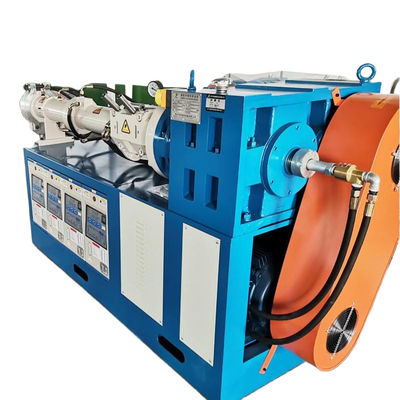 よい価格 DC132 ゴムエクストルーダーマシン 0-60r/min スクロール速度 300mm 前面スクロール直径 オンライン