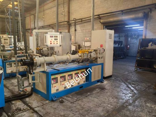 よい価格 EPDMシーリングストリップ生産ライン、0～400℃温度範囲、900～950HVスクリュー硬度、100kg/hの出力 オンライン